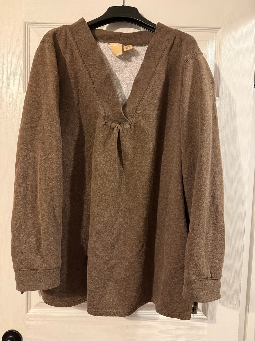 Women’s Brown V-Neck Pullover Top